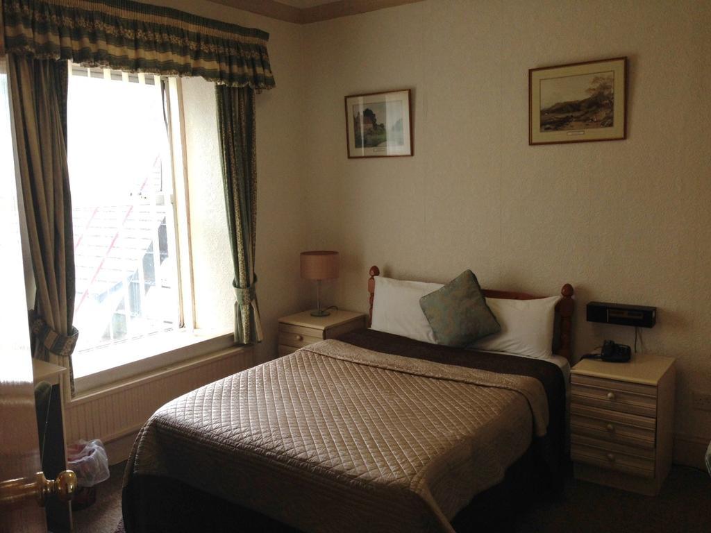 Tregenna Hotel Merthyr Tydfil Oda fotoğraf